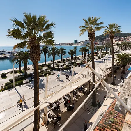 & Riva Lucija By Litto Σπλιτ