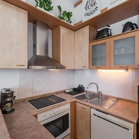 Apartment Riva Lucija