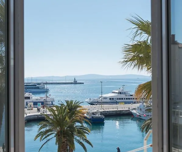 & Riva Lucija By Litto Split